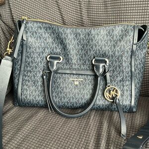 Navy blue Michael Kors large crossbody